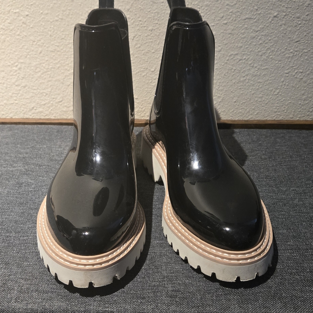 Dolce Vita Glossy Black Heeled Boots